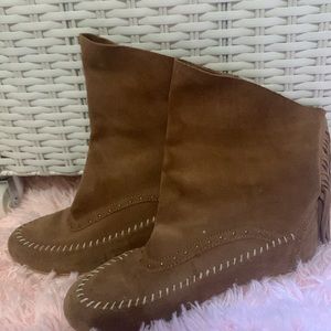Koolaburra Leather Fringe Slouch Booties Size 6